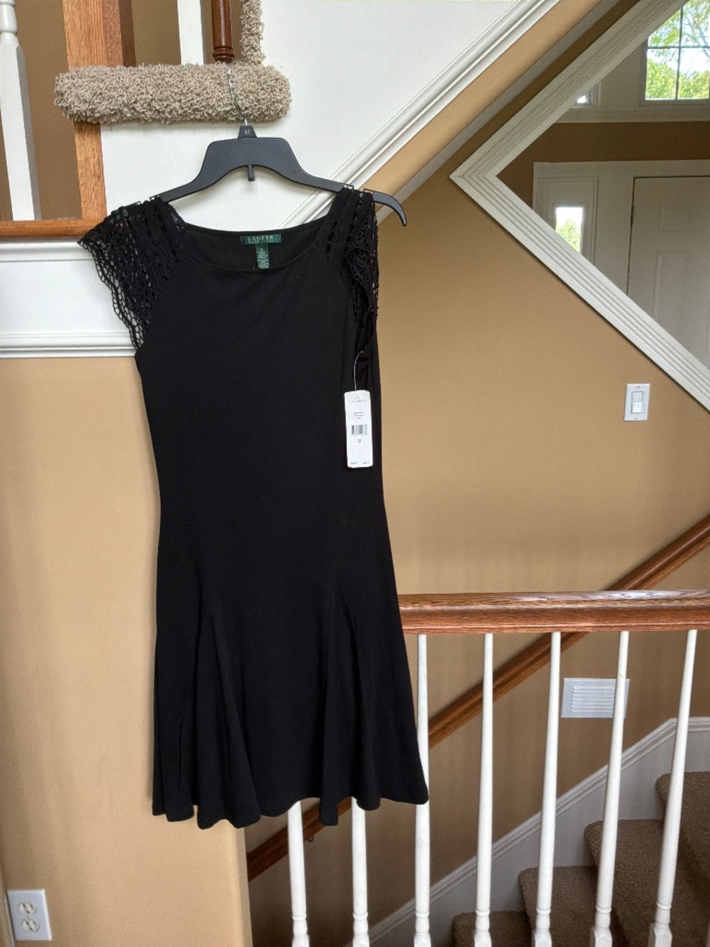 RALPH LAUREN BLACK DRESS SIZE MEDIUM NWT